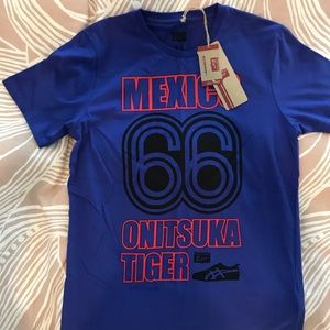 Onitsuka Tiger T-Shirt Size Medium